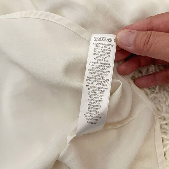 Adrianna Papell XL Cream Split V Neck Button Long Sleeve Unlined Career Blouse - Picture 14 of 15